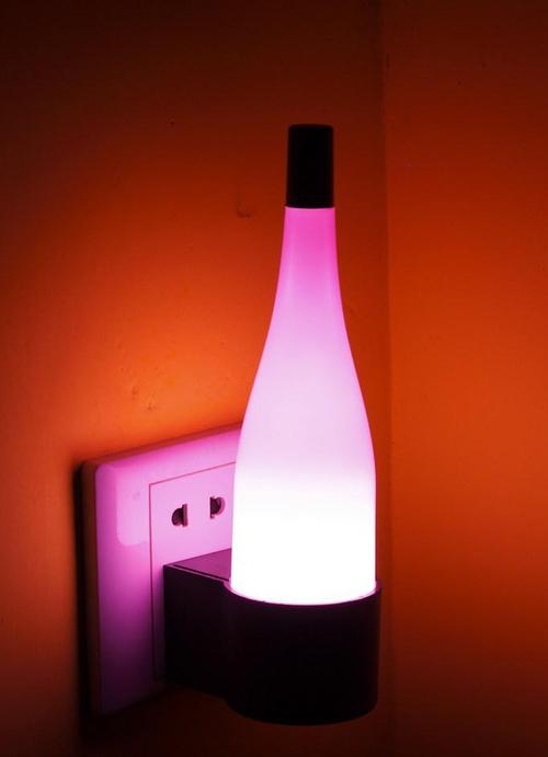 博羅縣石灣鎮銀華電子廠提供的新奇特電子產品 地攤